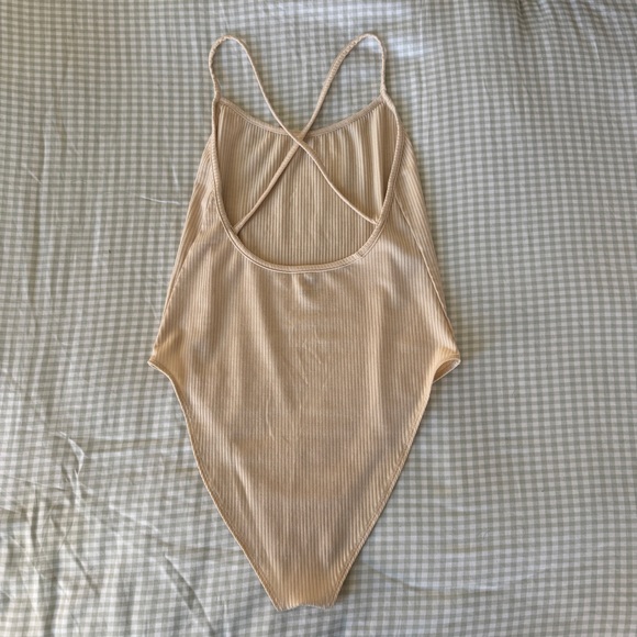 OZMA Crossback Body Suit in Tencel Rib - Picture 5 of 8